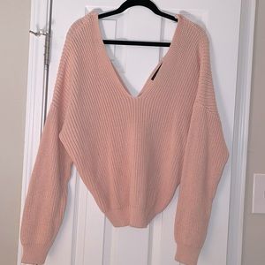 Light-pink oversized sweater from forever 21. Size Small